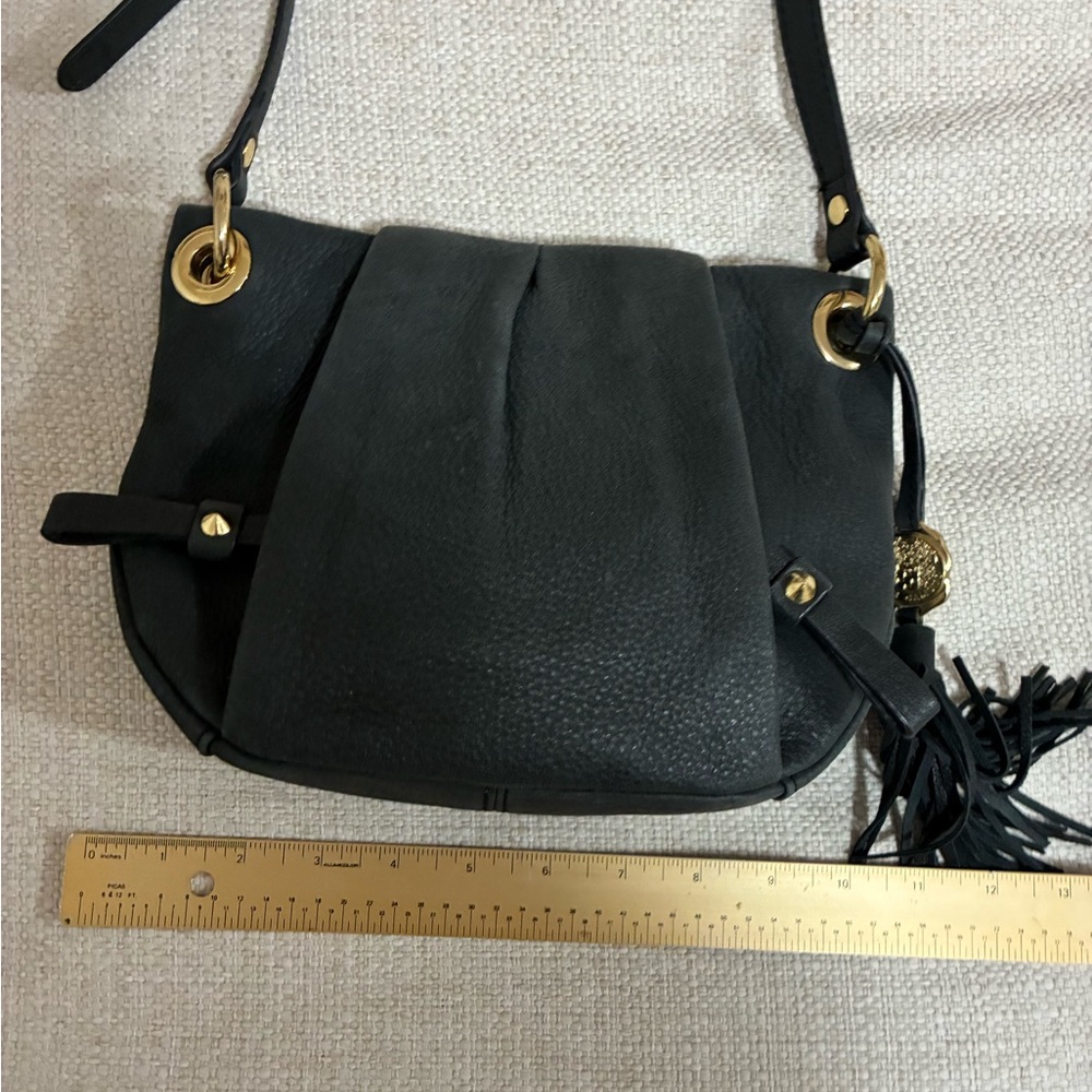 Vince Camuto Black Leather Shoulder Bag EUC - Picture 9 of 15
